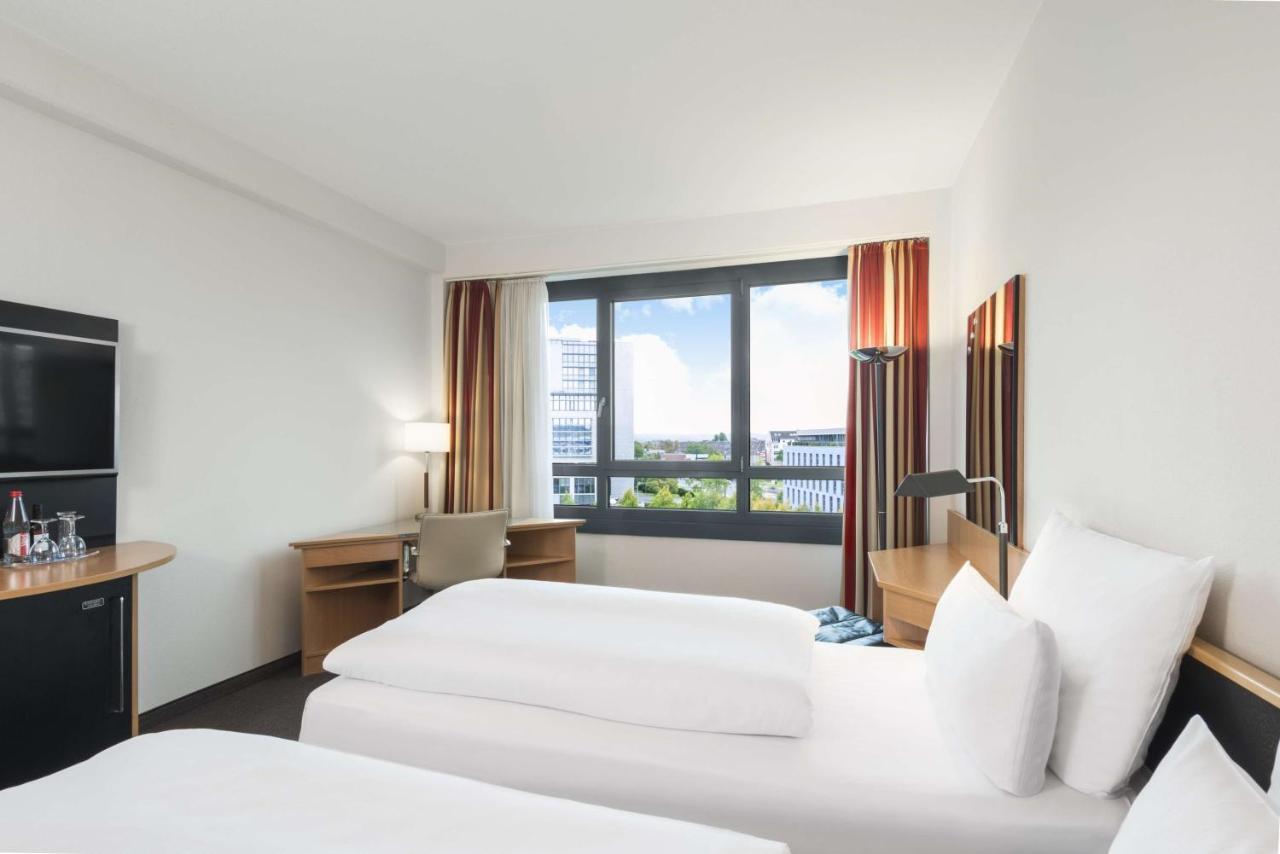 Nh Duesseldorf City Exterior photo
