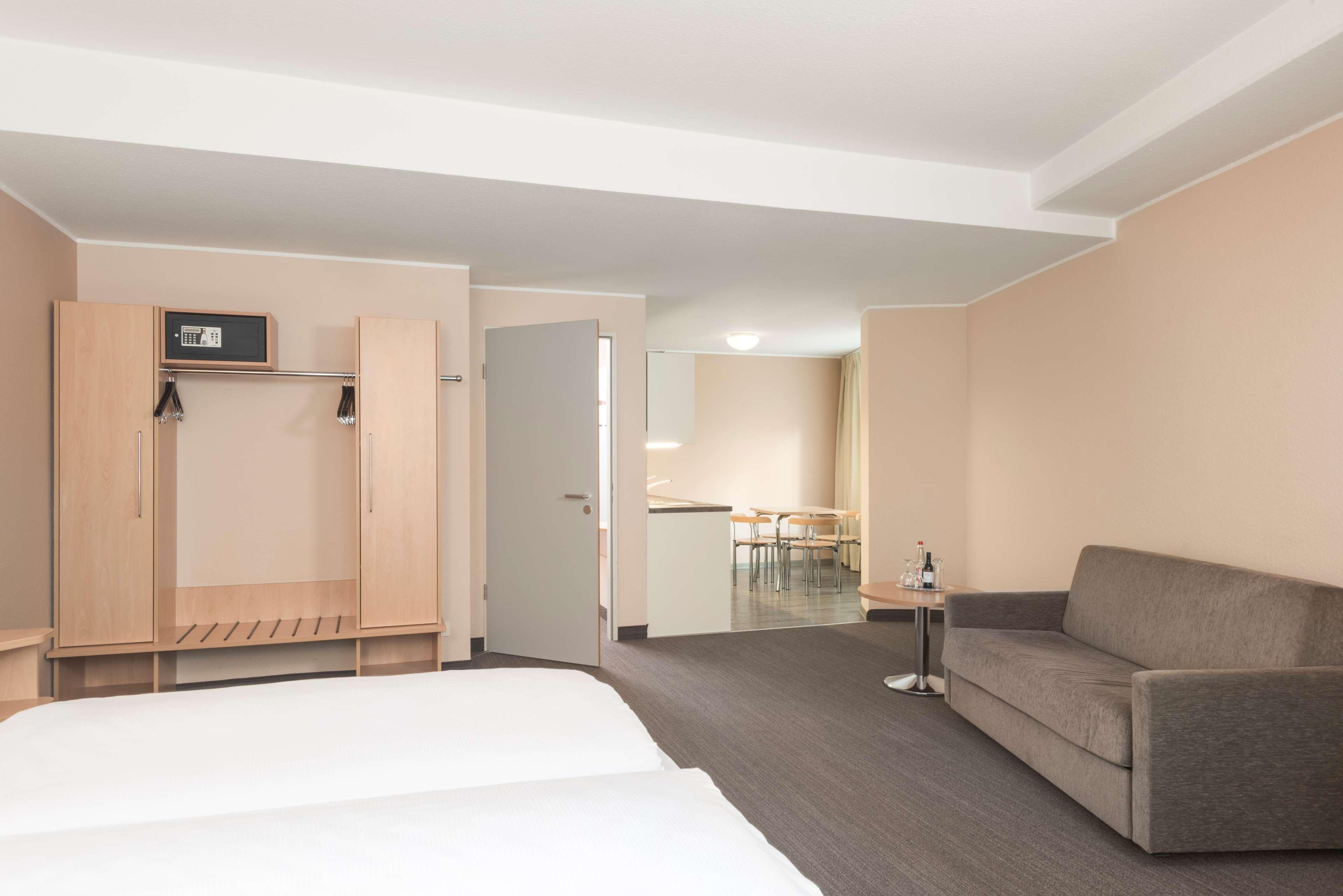Nh Duesseldorf City Exterior photo