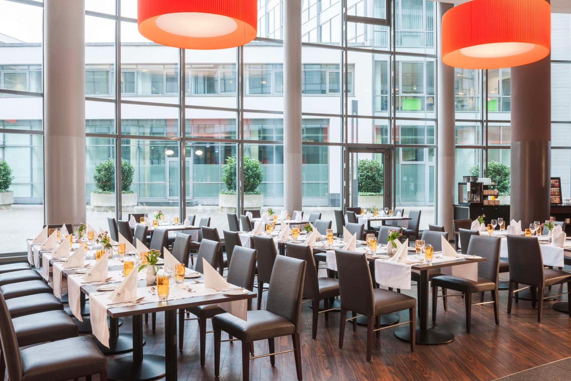 Nh Duesseldorf City Exterior photo